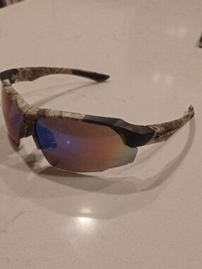 XLoop Camo Sport Sunglasses with Mirrored Lenses